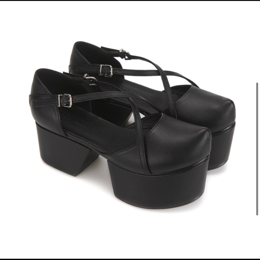 BRAND NEW | Flat Apartment Leather Crisscross Ballerina Split Platforms in Black